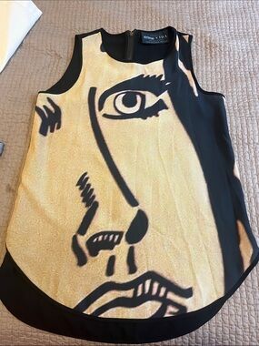 VIDA Artist Designed Gold & Black Graphic Face Print Sleeveless Top
